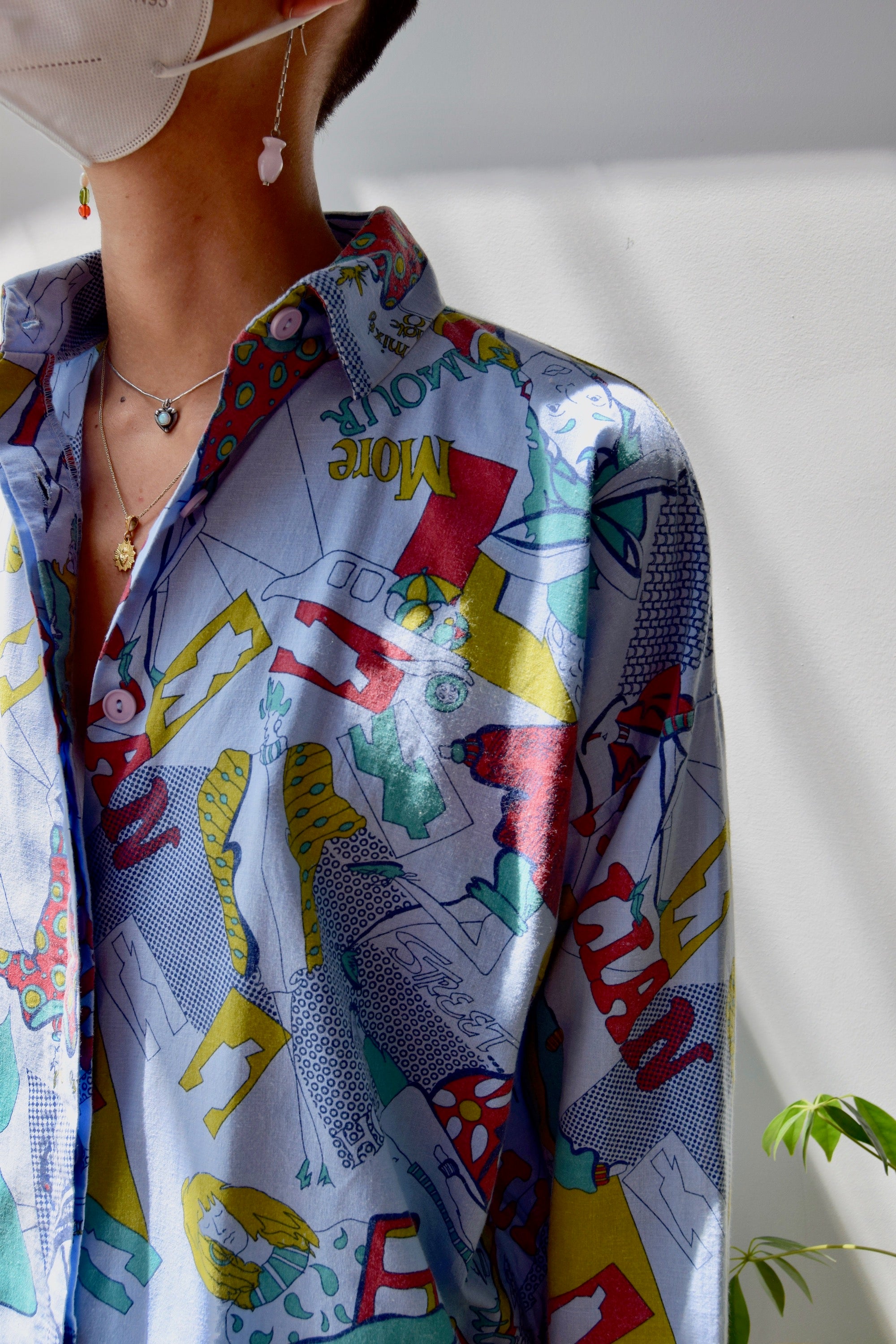 Nineties Hot Trend Button Up