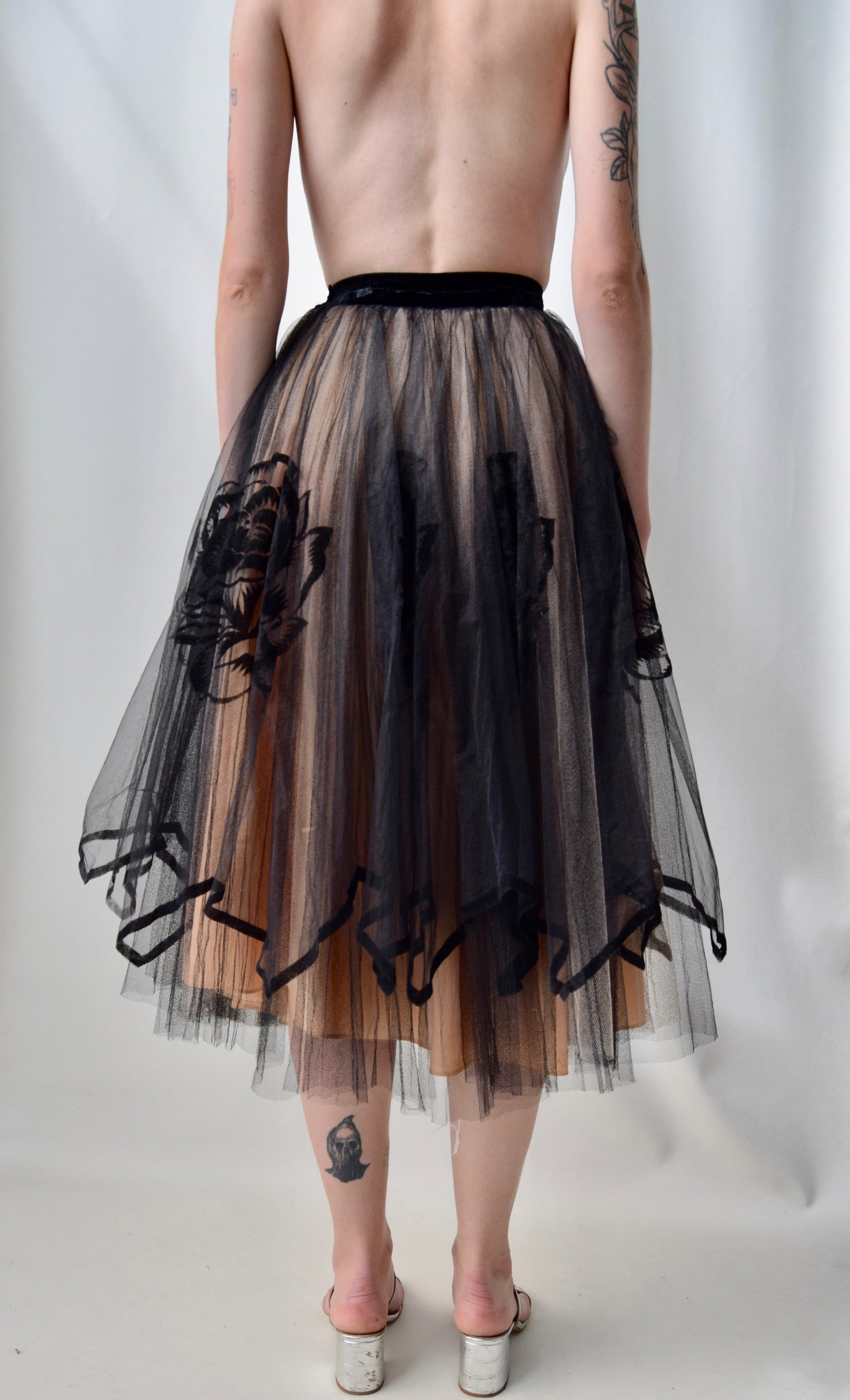 1950's "Dance Time" Black and Peach Rose Tulle Skirt