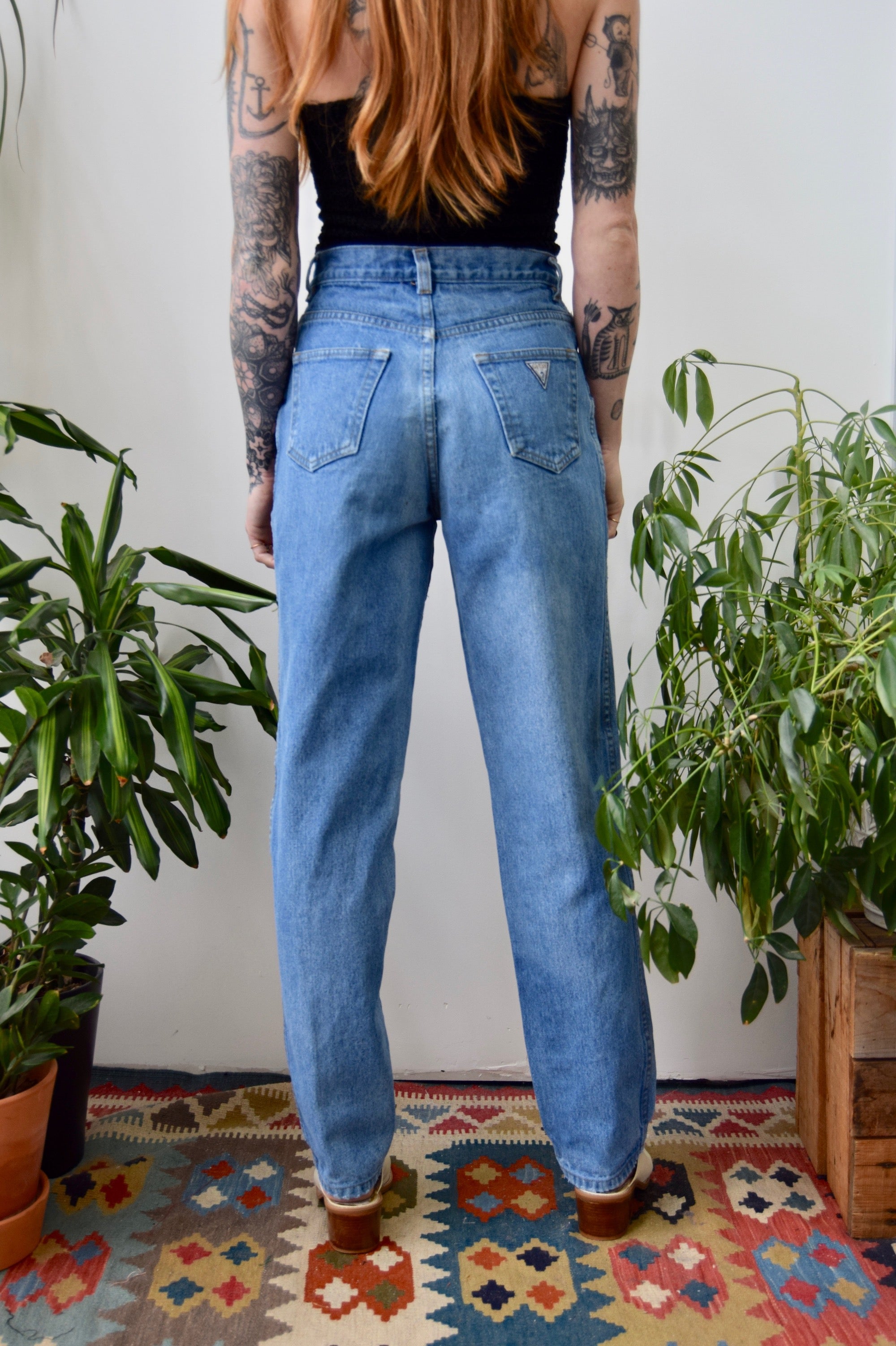 Blue Denim Guess Mom Jeans – Community Thrift and Vintage