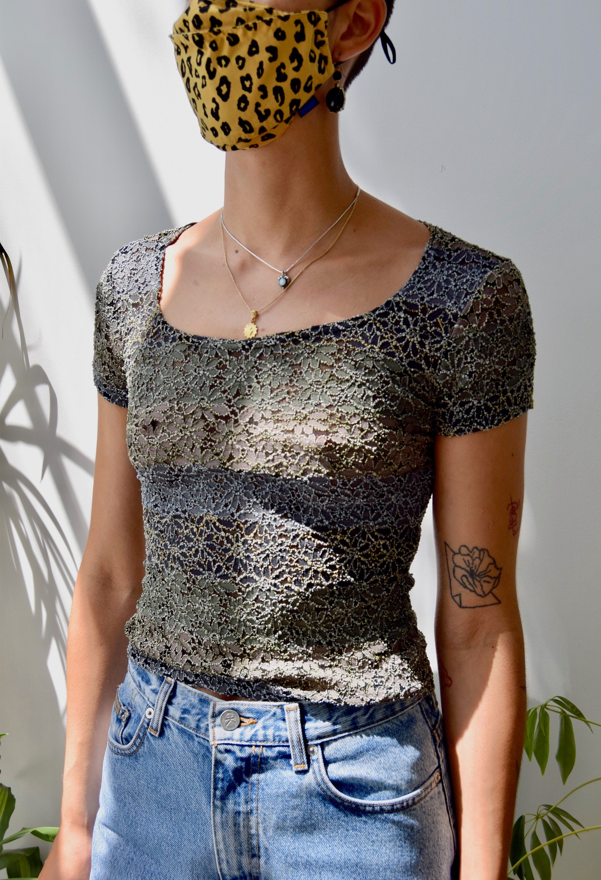 00s Floral Textured Top