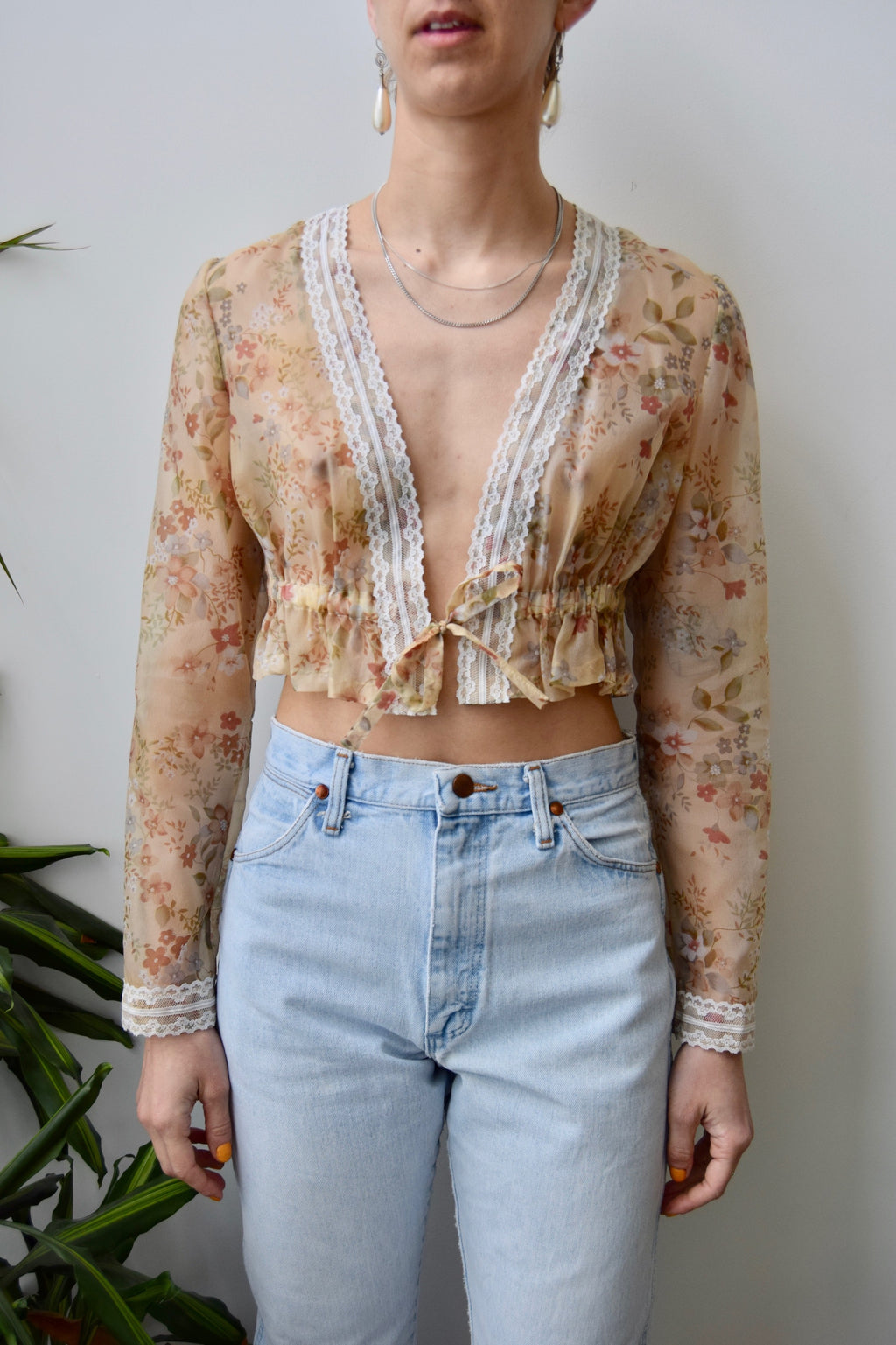 Delicate Floral Bolero