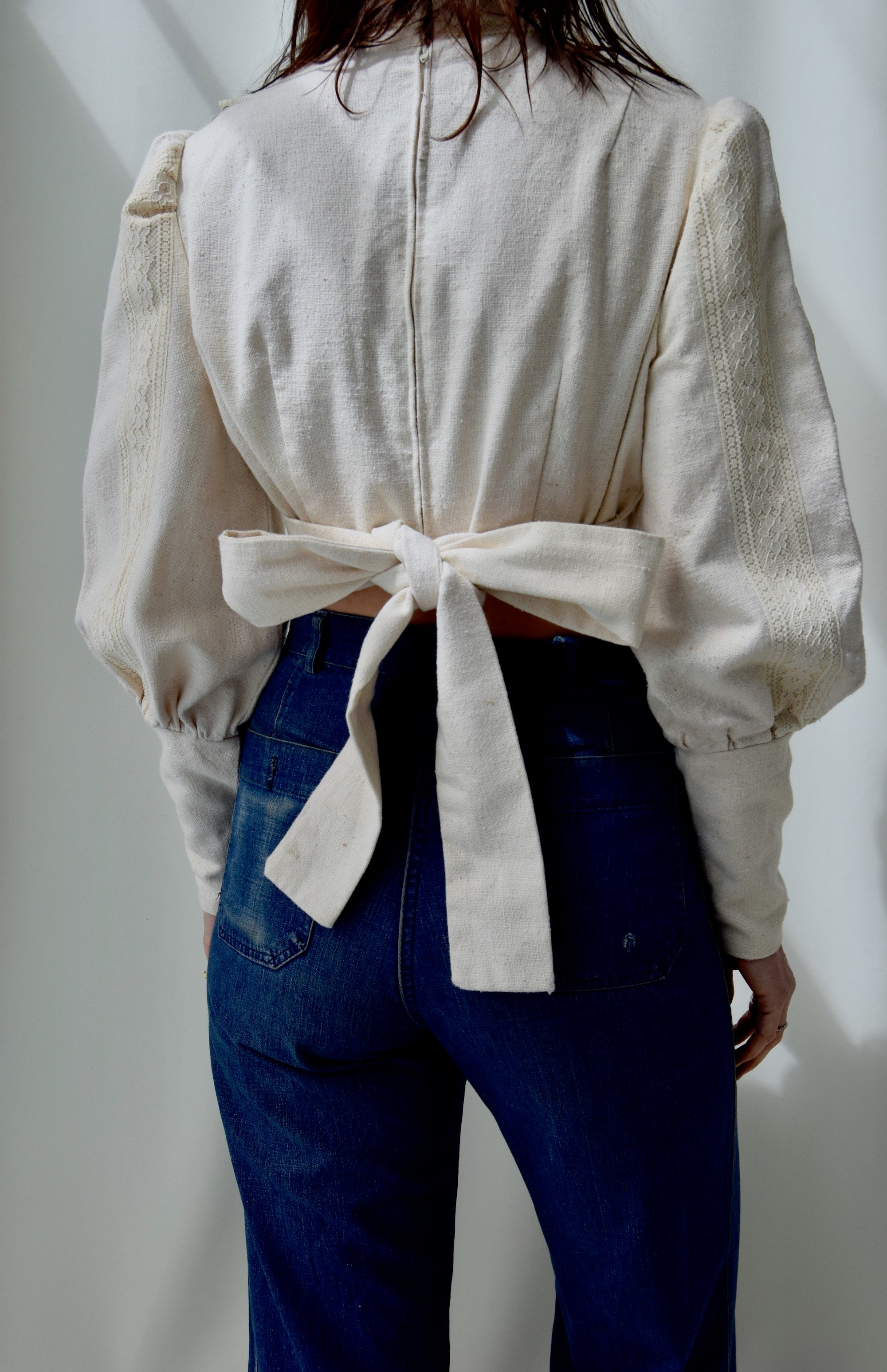 1970's Mutton Sleeve Cropped Blouse