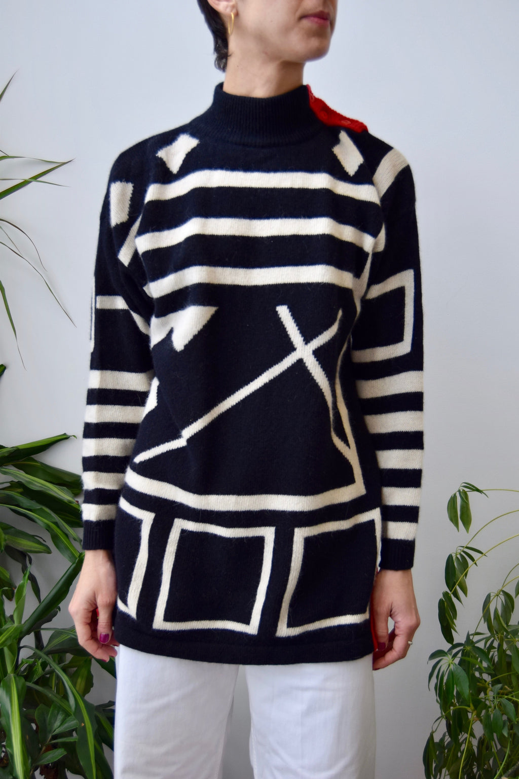B&W Abstract Lambswool Sweater