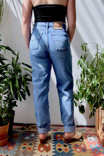 Levis Tapered Jeans