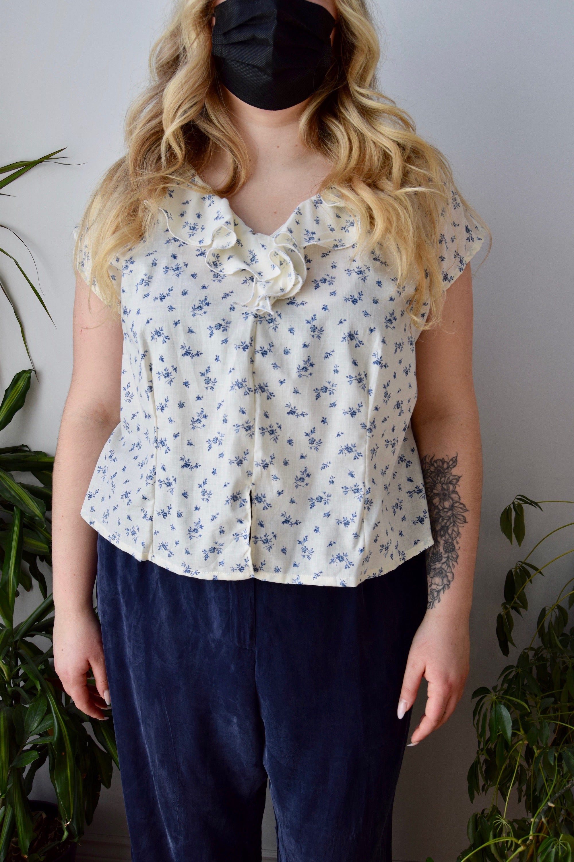 Ditsy Floral Ruffle Top