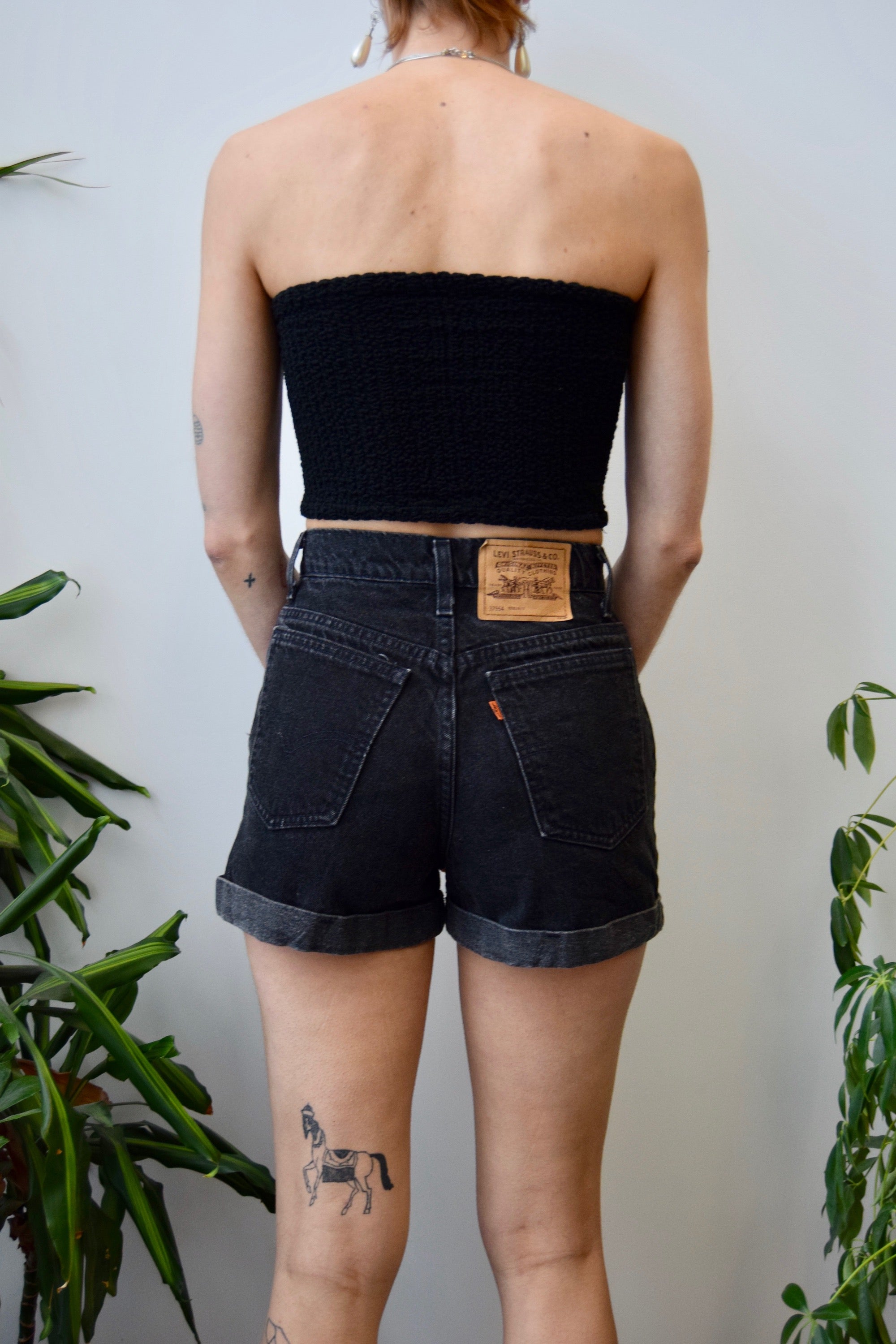 Cuffed Black Levi's Shorts