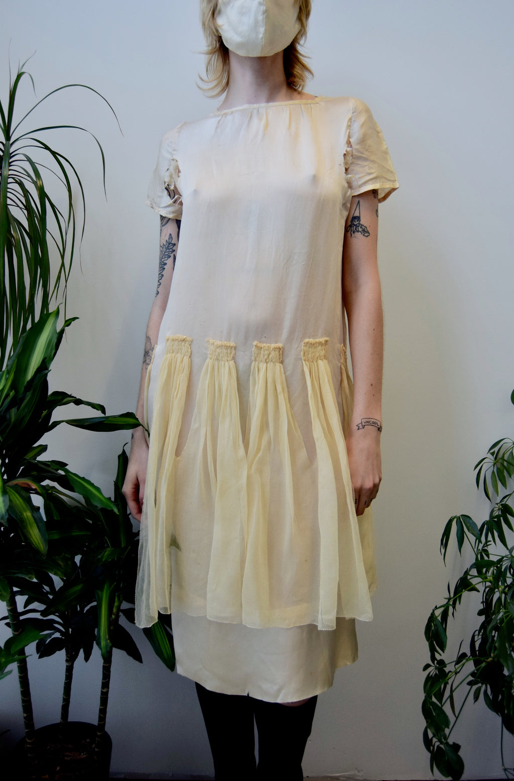 Twenties Ivory Silk Drop Waist Bunting Dress