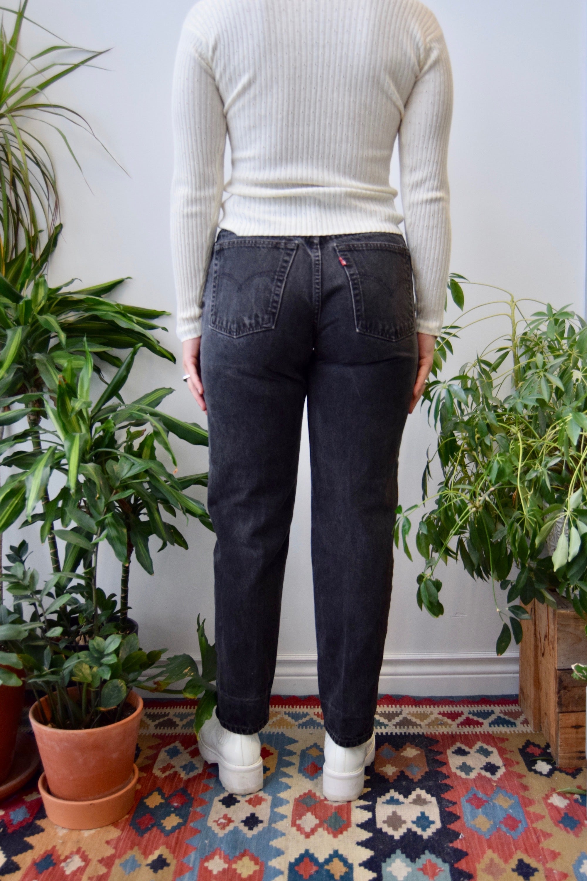 Levis Relaxed 550 Black Jeans